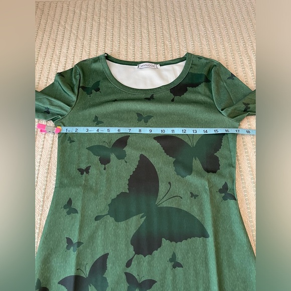 Miss Look Maxi Long Sleeve Dress with Flowers & Butterflies - Size: Medium - Picture 7 of 9